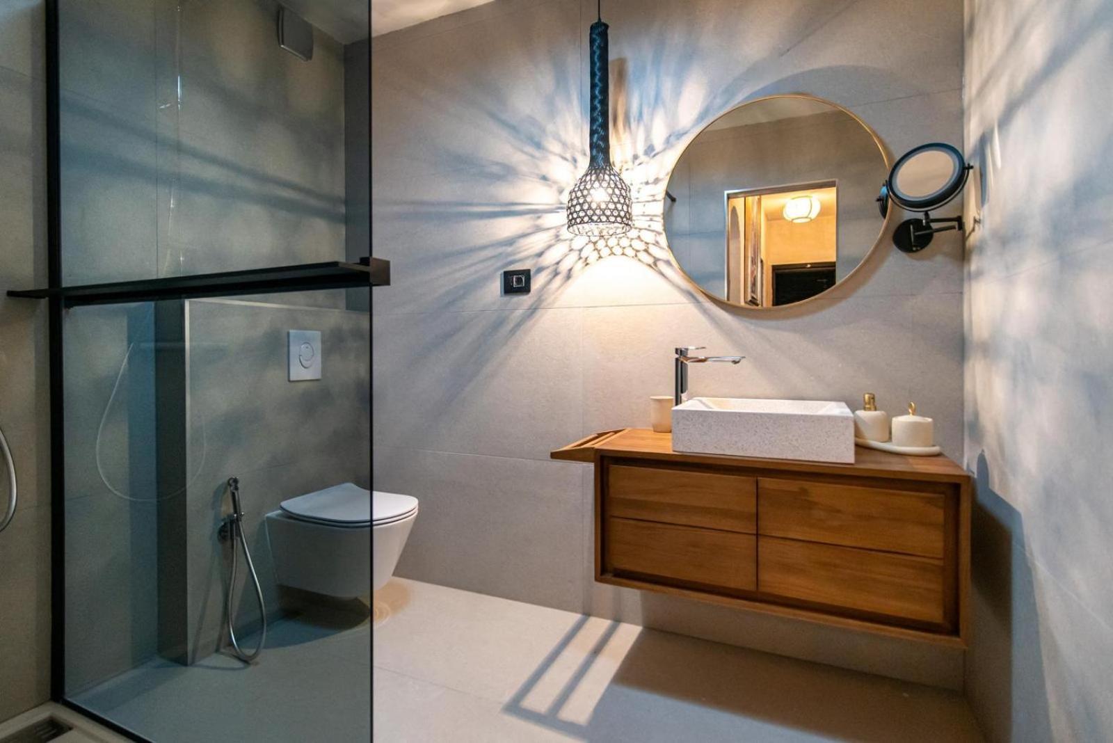 Shanti Apartment *
