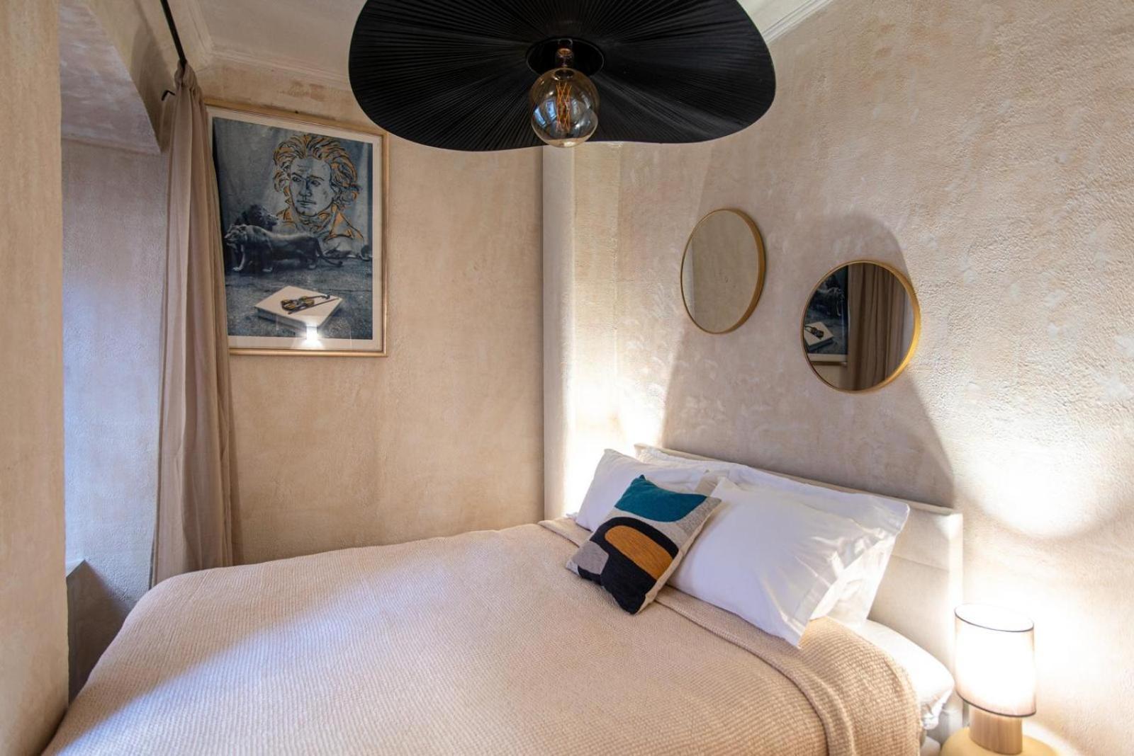 Shanti Apartment *